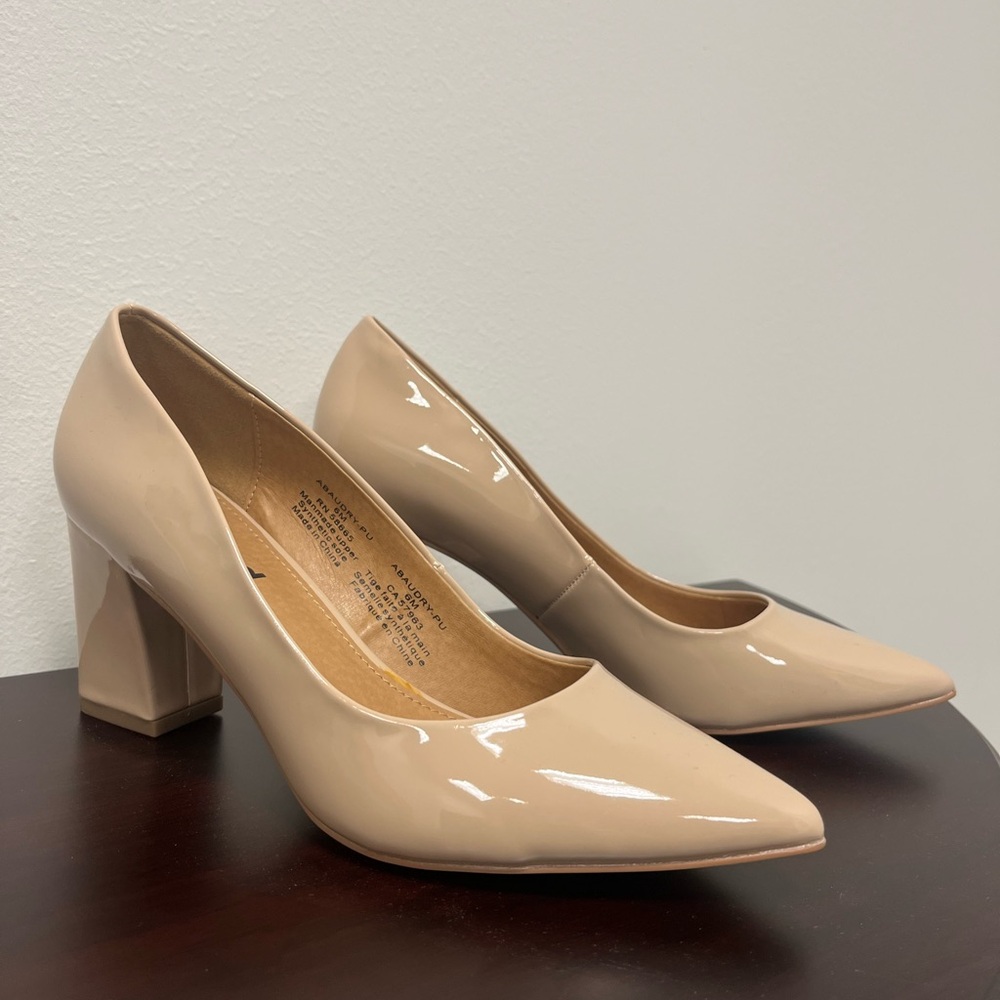 Abound Glossy Beige Block Heel Pumps